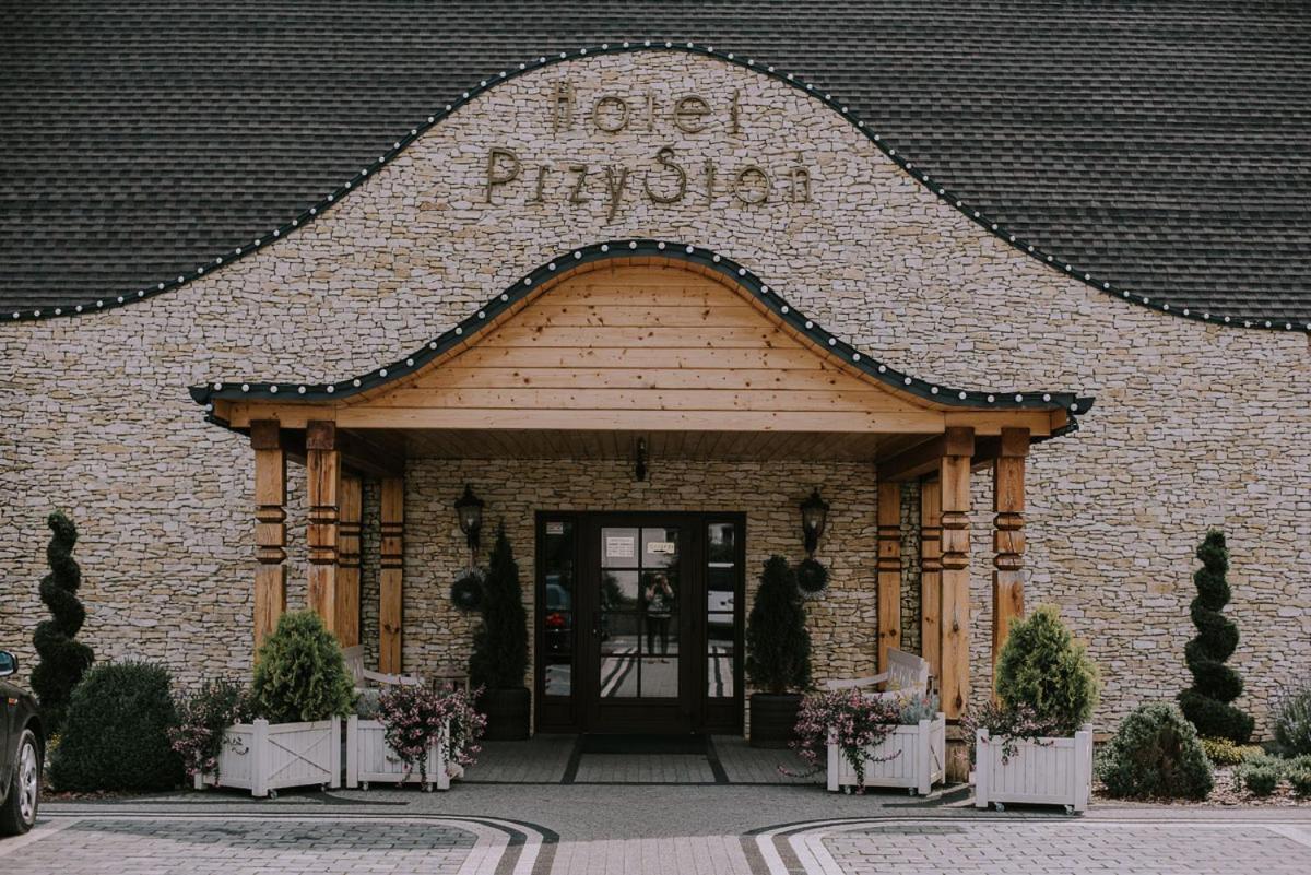 Hotel-Przystan Kikół Kültér fotó